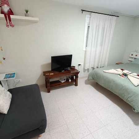 Apartamento En Planta Baja Lägenhet Pineda de Mar Exteriör bild