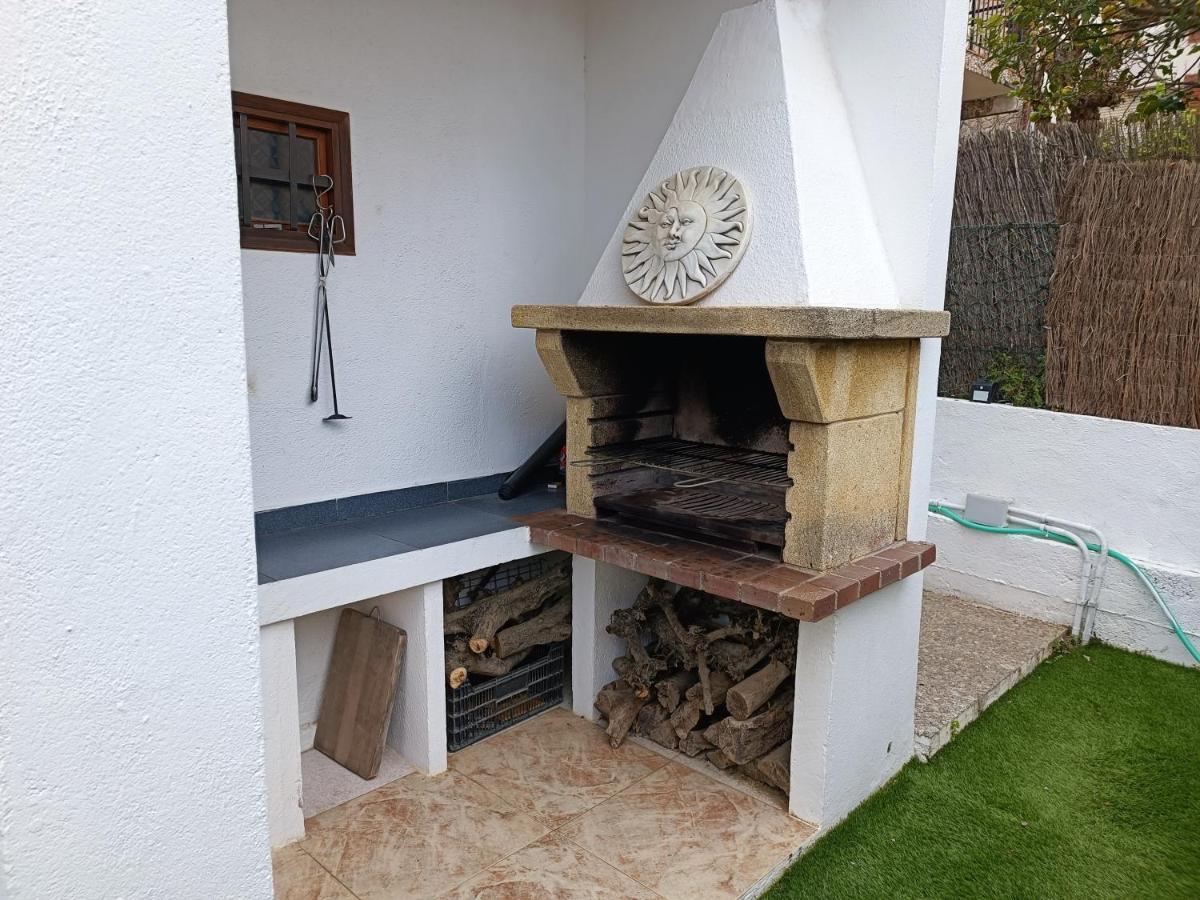 Apartamento En Planta Baja Lägenhet Pineda de Mar Exteriör bild